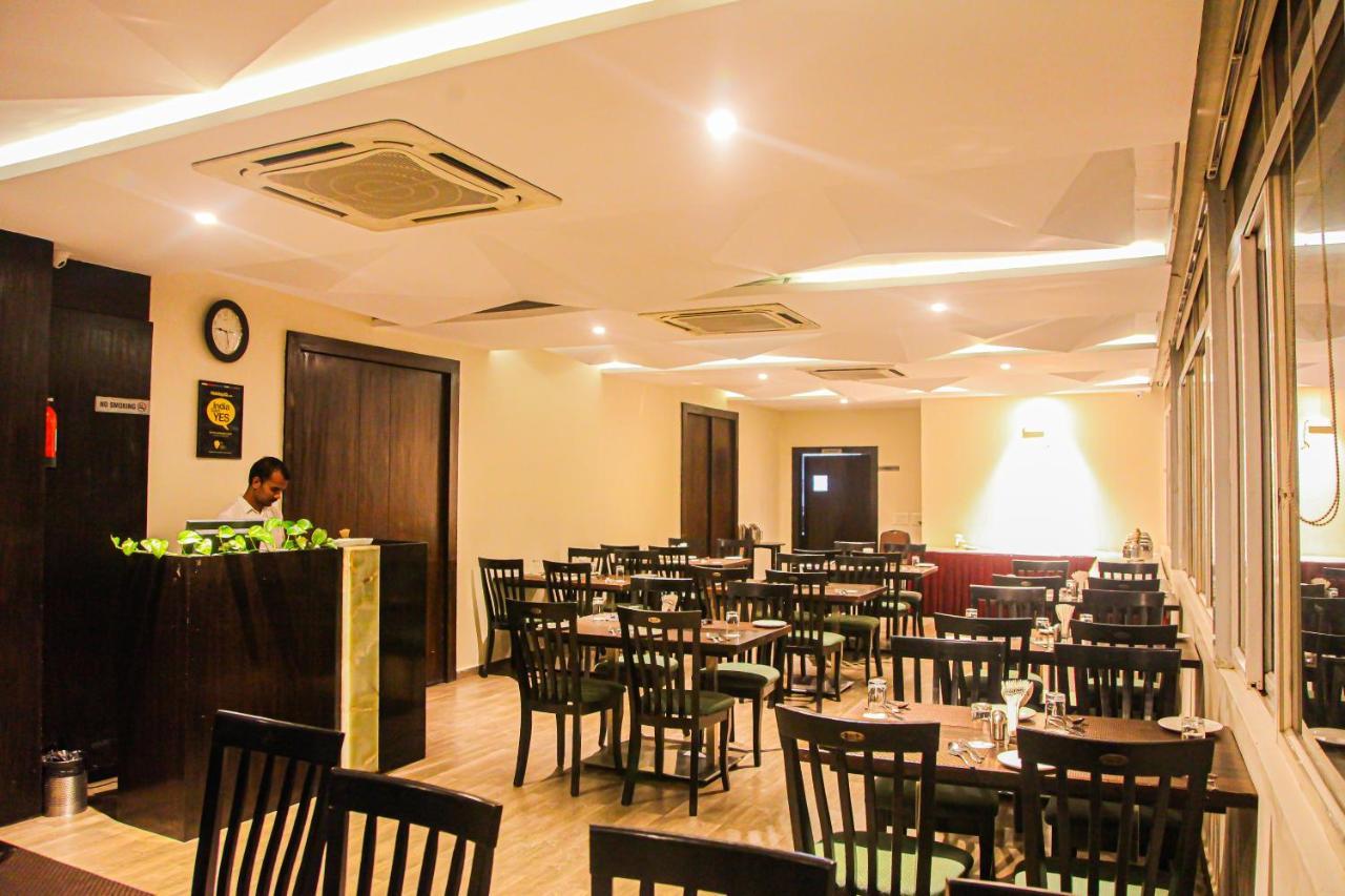 J Hotel Port Blair Exterior foto